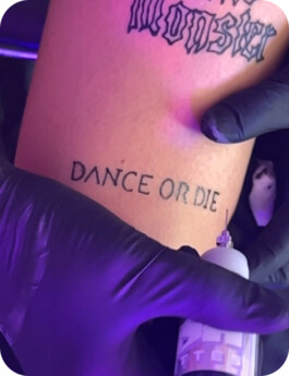 tatouage temporaire lady gaga